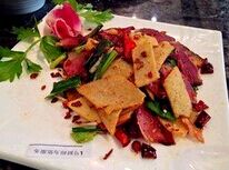 ���γ����������