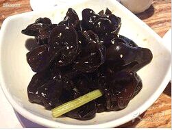 �ϴ�ľ����������Ƶ